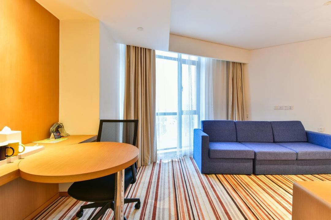 Holiday Inn Express Shanghai Jiading Industry Park By Ihg Exterior photo